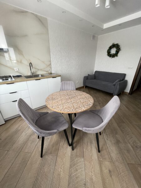 Республиканская 10Б