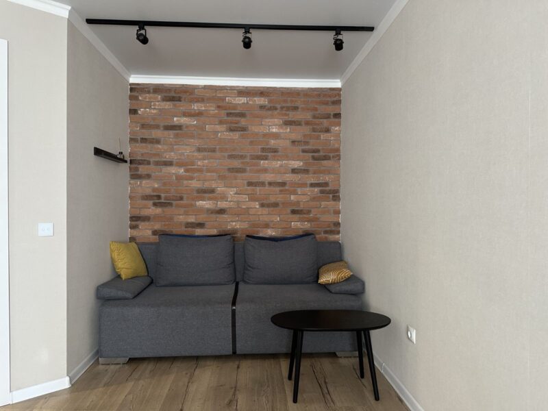 Красногвардейская, 12