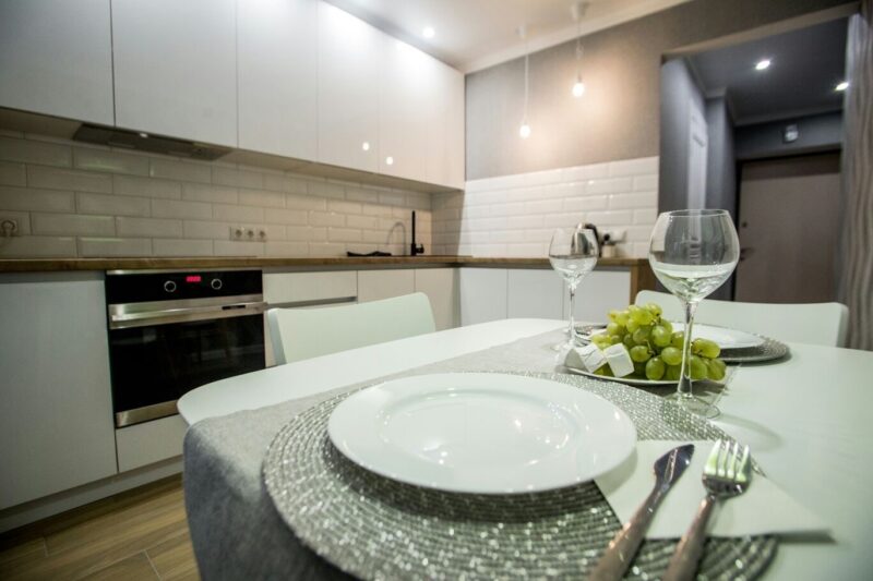 Красногвардейская, 12